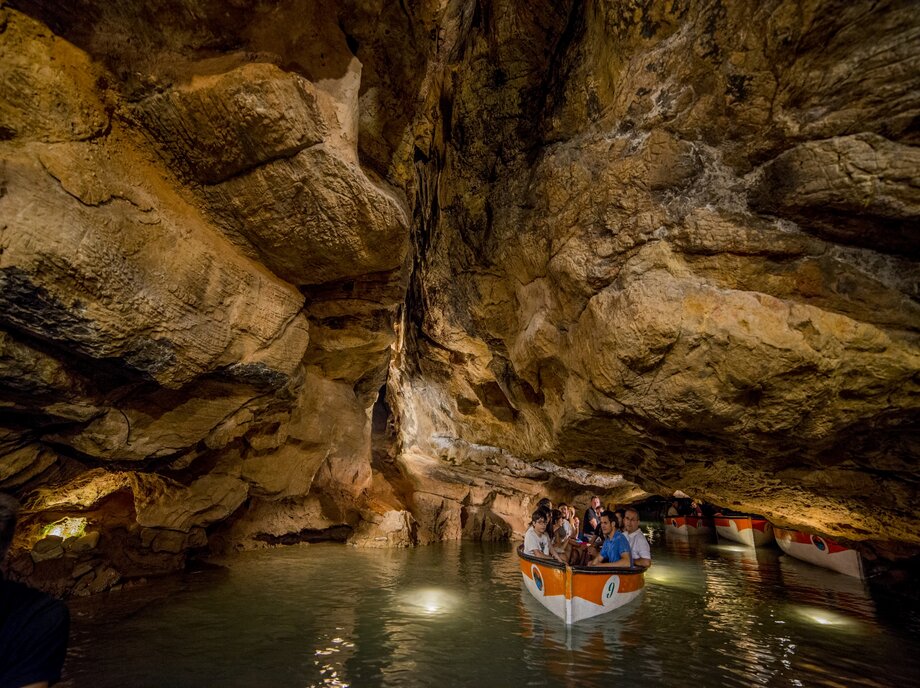 Cueva Parque Natural de la Sierra de Espadán en Valencia
