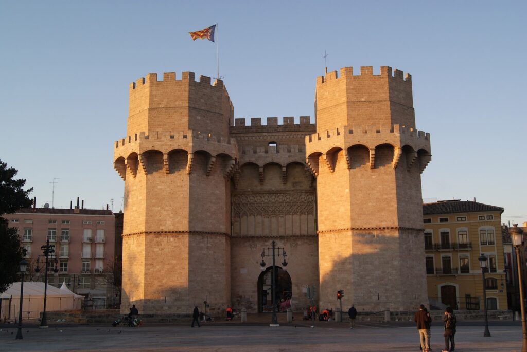 Experiencia guiada en Valencia Medieval castillo