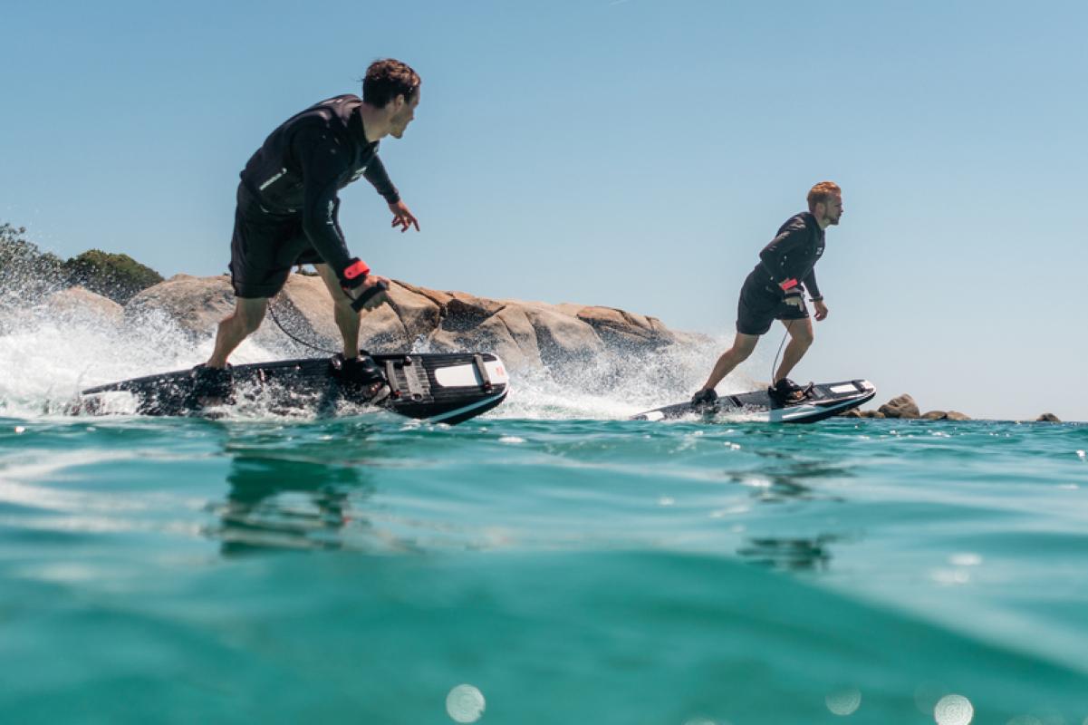 Tour en Barco con EFoil / ESurf